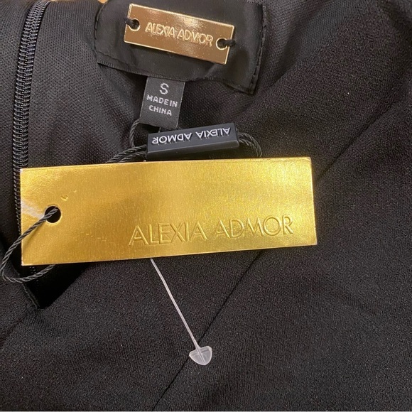 Alexia Admor Women’s Devi V Neck Midi Elegant Black Cape Dress New small - Picture 14 of 16